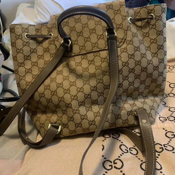 Authentic Gucci GG Monogram Canvas Drawstring Backpack – Soho Collection - Picture 4 of 4